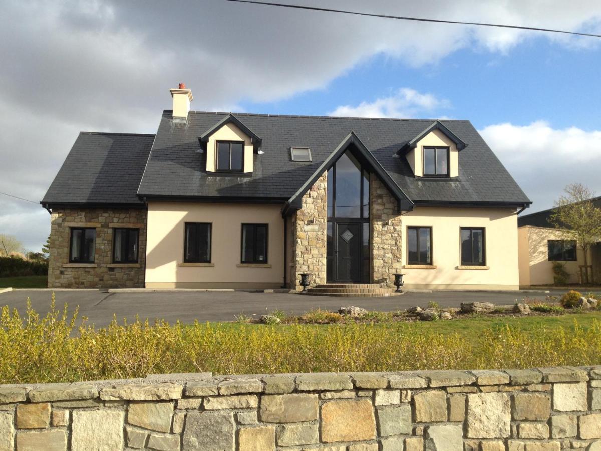 Bed and Breakfast Railway View - Connemara Recess Exterior foto
